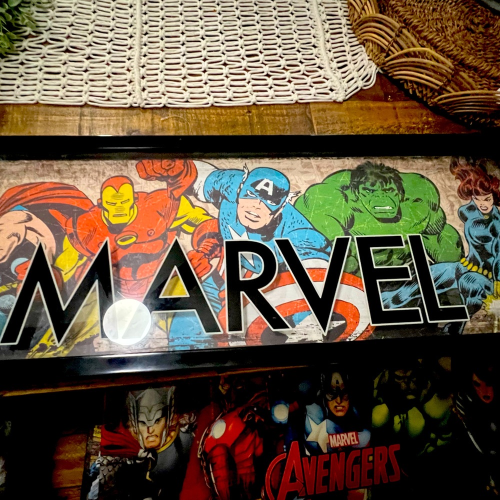 Wall hanging picture